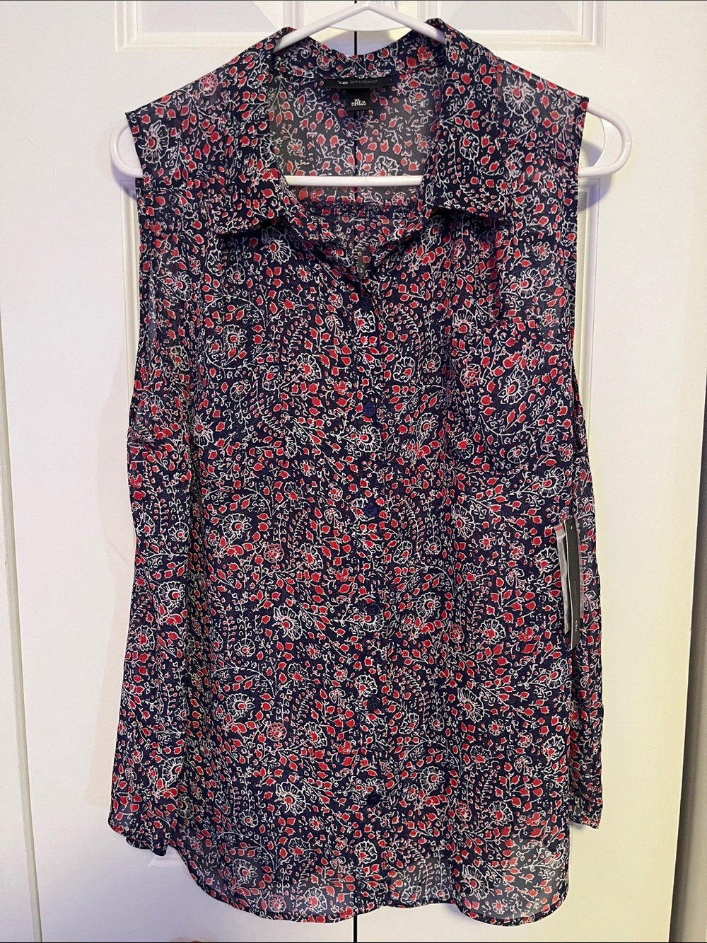 AB Studio Sleeveless Sheer Floral Button-Front Blouse - Navy/Red XL NWT